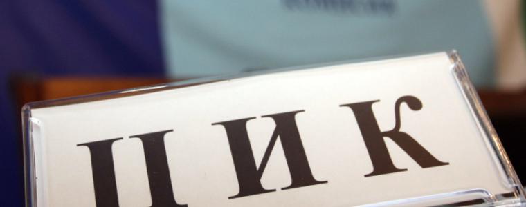 Радев е с 4% преднина пред Цачева според извадка от 44.47% от протоколите