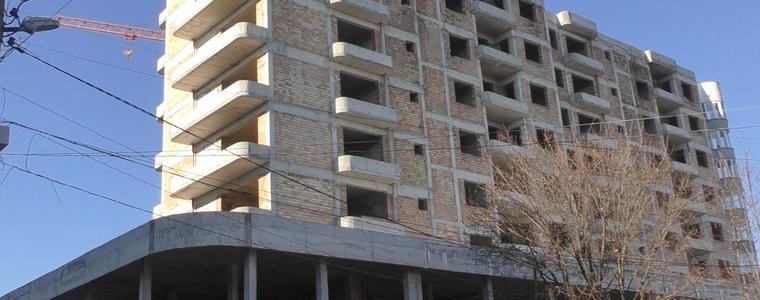 След 32 години сагата около блок "Добрич" е към своя край (ВИДЕО)