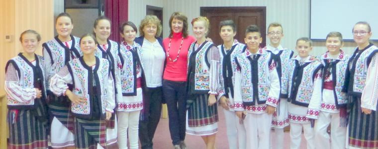 СУ “Любен Каравелов“ си партнира с училища от пет държави в „Digitalgreen”