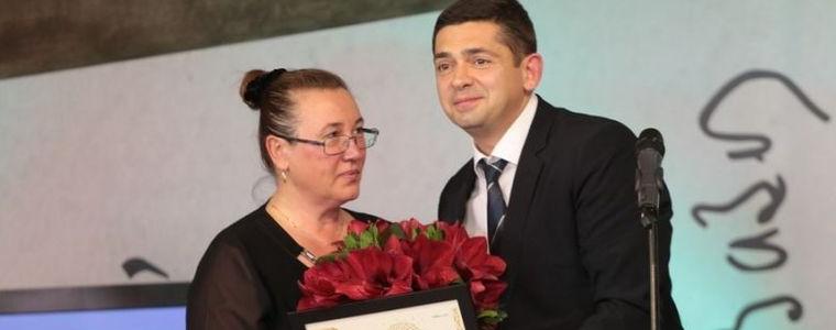 Зам.-кметът на Тервел Дияна Илиева получи наградата Будител "Огнище"