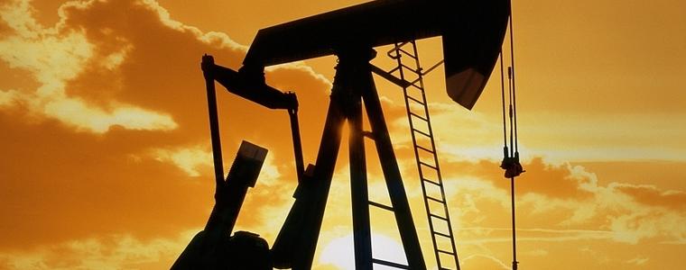 Петролът поскъпна с над 10% след сделката в ОПЕК