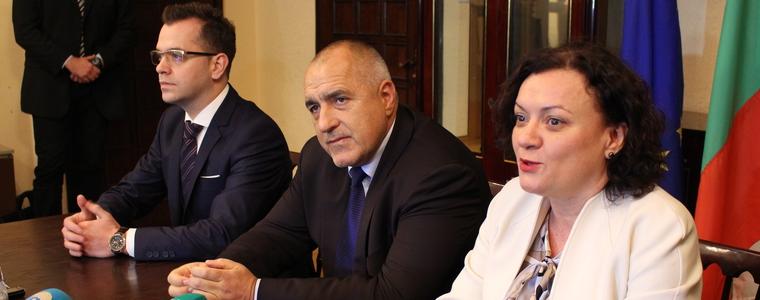 Подписаха! Водният цикъл на Добрич стартира. Три години ще газим кал и вода /ВИДЕО/