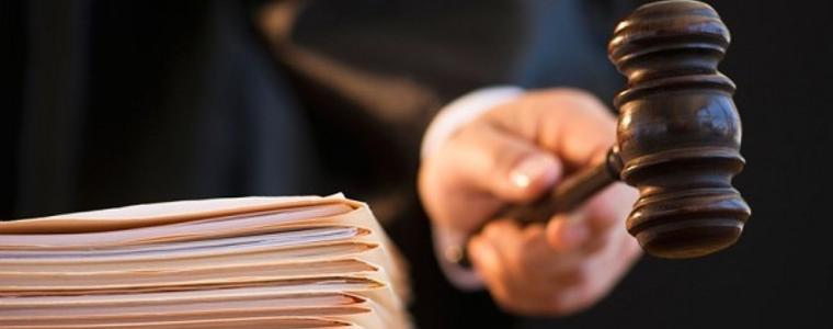 Потвърдиха ареста на рецидивист, разследван за две кражби