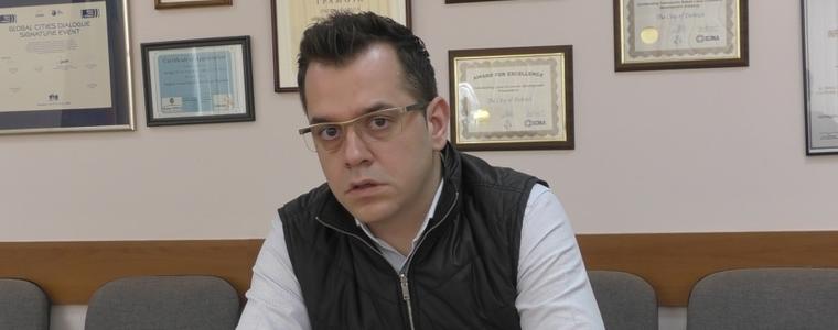 Кметът се закани с налагане на санкции на снегопочистващата фирма