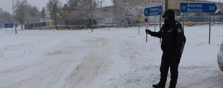 Всички пътища в област Добрич продължават да са затворени 
