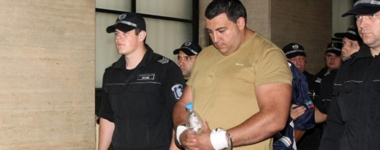 Добричкият окръжен съд прекрати дело по иск на Петър Стоянов  - Сумиста срещу съдия от Шуменския окръжен съд