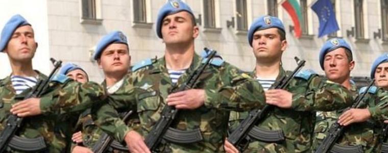 Отново търсят кандидати за войници и матроси