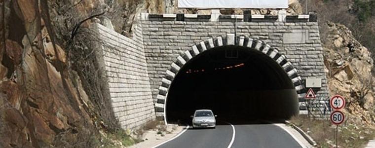 Поне 16 тунела в страната са рискови, констатира АПИ