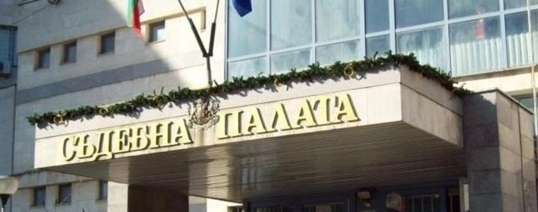 Политическа партия раздава храна на избиратели в Добрич.От прокуратурата потвърдиха за акцията