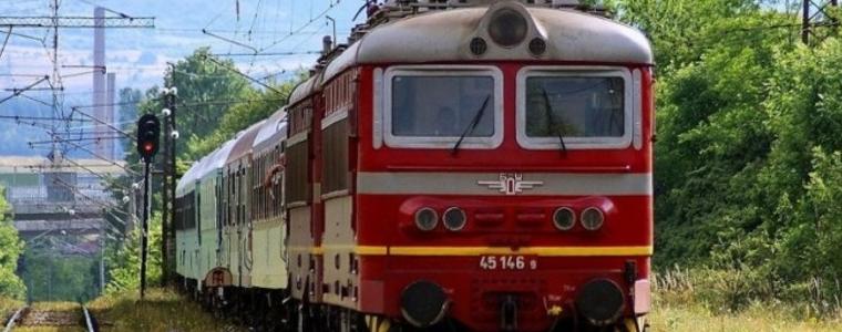 Средно по 25 влака закъсняват още на тръгване