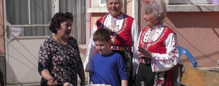Червен, червен Великден! (ВИДЕО)