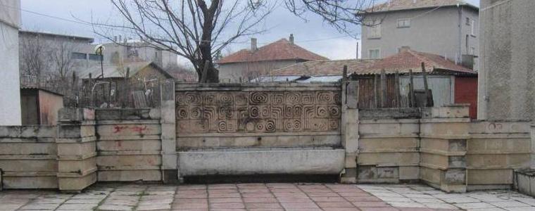 Не просто великденско почистване, но и възстановяване на стара чешма в Тервел