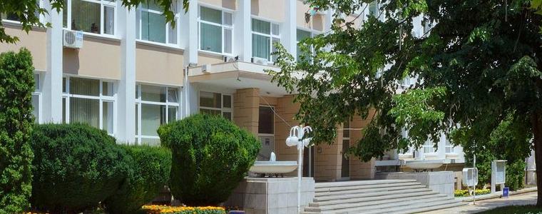 Община Добрич подава ръка на деца с изявени дарби 
