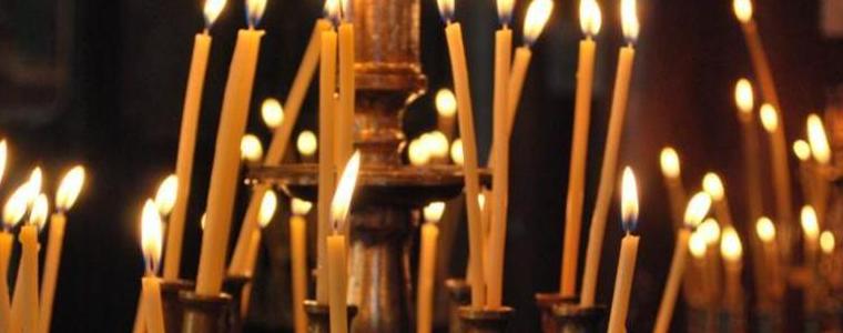 Варненската Митрополия осигурява Благодатния огън за добричлии