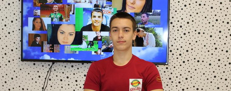 МЛАДИТЕ: Димитър Матеев иска да стане успешен волейболист (ВИДЕО) 