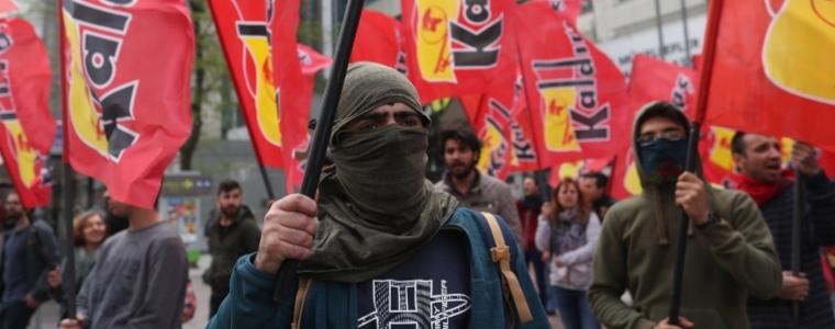 Сблъсъци между полицаи и демонстранти в Истанбул