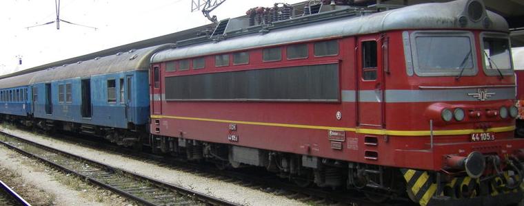 БДЖ  въвежда предварителна продажба на билети за влаковете до морето през летния сезон 