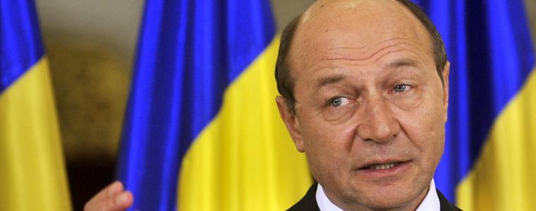 Бъсеску оглави партия, която ще се бори за обединение на Румъния с Молдова 