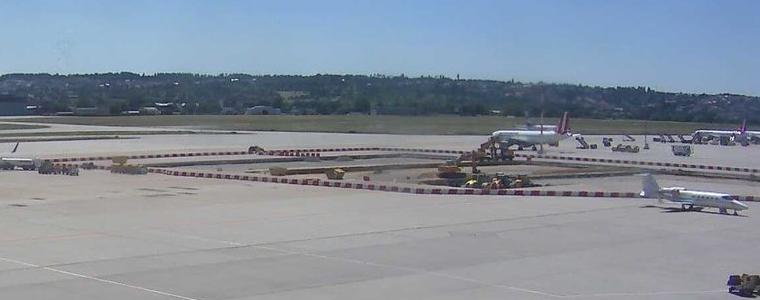 Eвакуираха български самолет на летището в Щутгарт след бомбена заплаха