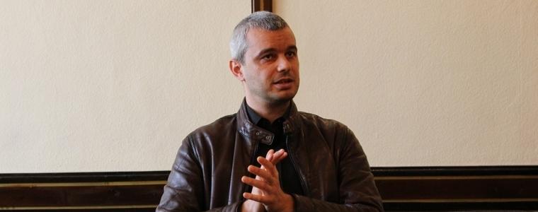 ПП „Възраждане” също ще получи под наем общинско помещение в Добрич