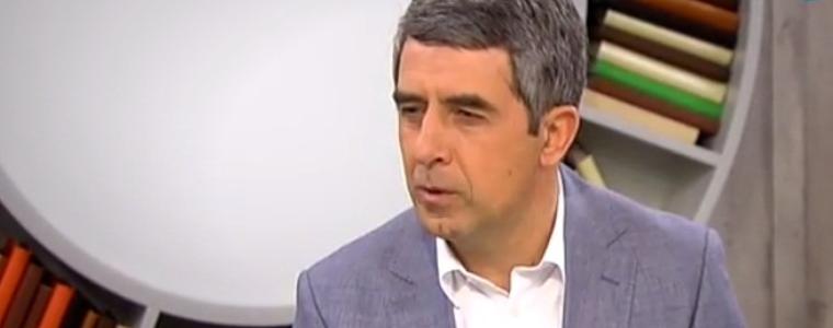 Радев отслабил президентската институция, разкритикува го Плевнелиев