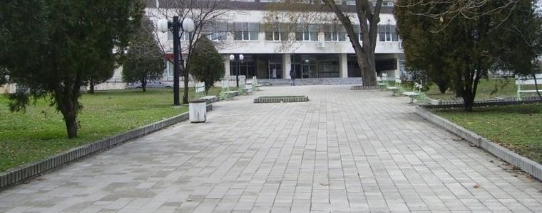 Спряха плановите дейности в болницата, закриха урологията