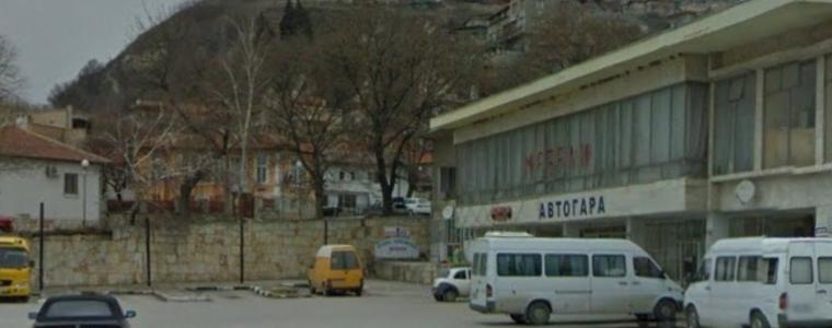 Неизвестен ограби естонка на автогарата в Балчик