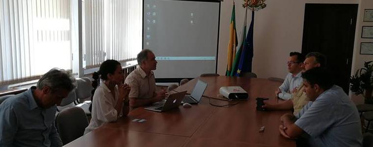 Обсъдиха  провеждането на фермерски пазар в Добрич