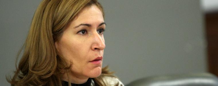 "Слънчев бряг" АД три поредни години отчита загуби, обяви Ангелкова