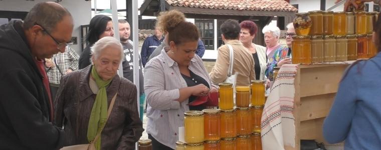 Фермерски пазар днес в "Стария Добрич"