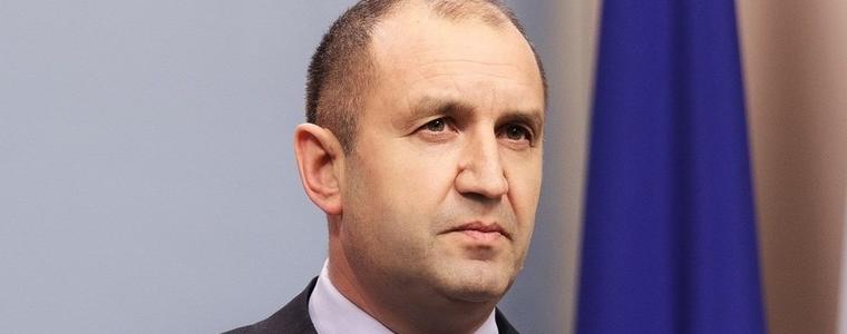 325 лв. не стигат, Радев търси още помощи след потопа в Бургаско 