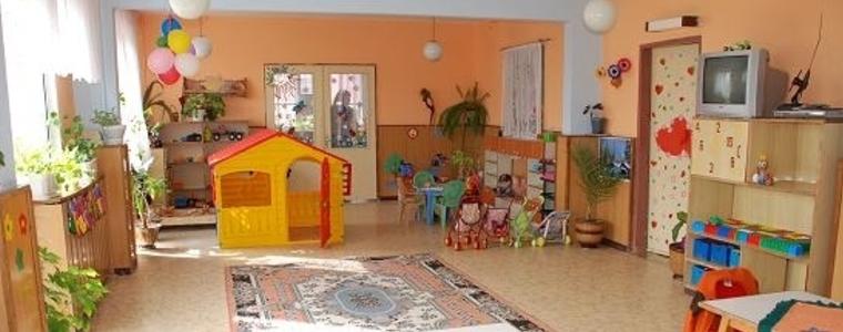 Директорите на училищата ще определят вида на детските помощи в натура