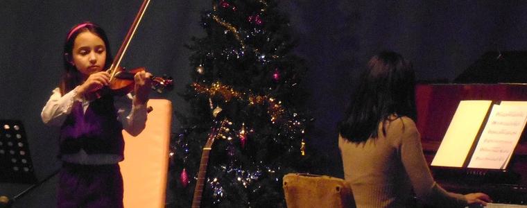 Коледен концерт на възпитаниците на Музикалната школа при НЧ "Йордан Йовков"