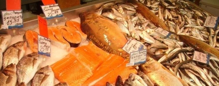 Комисията за потребителите отново ще проверява продажбата на риба преди Никулден
