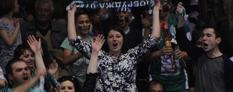 Младо семейство от Добрич  търси чрез социалните мрежи кой им плаща тока 