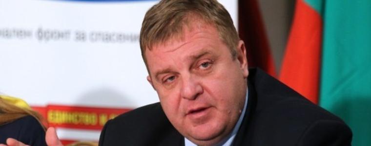 От 1 януари вдигат заплатите на военните