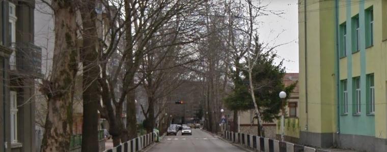 Заради резитба днес временно е затварен участък от ул. „Цар Петър” в Добрич