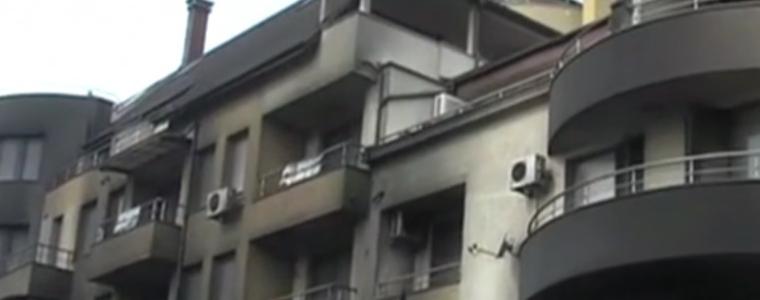 Цял жилищен блок изгоря в Сандански