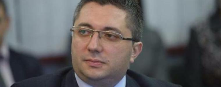 С тръгването на тол-системата до 6-7 години ще ремонтираме всички пътища, обяви министър Нанков