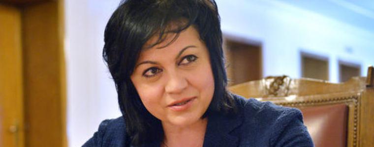 Скандалът с ЧЕЗ ще се разраства по международна линия, прогнозира Корнелия Нинова