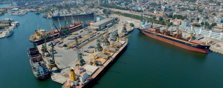 Турски кораби пристигнаха във Варна за съвместно учение