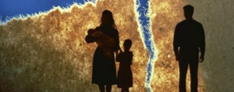 64 % от новородените са извънбрачни