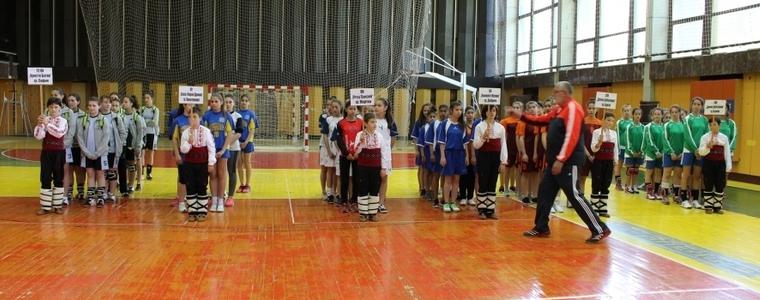 Награждават  първенците в общински етап на ученическите игри в Добрич