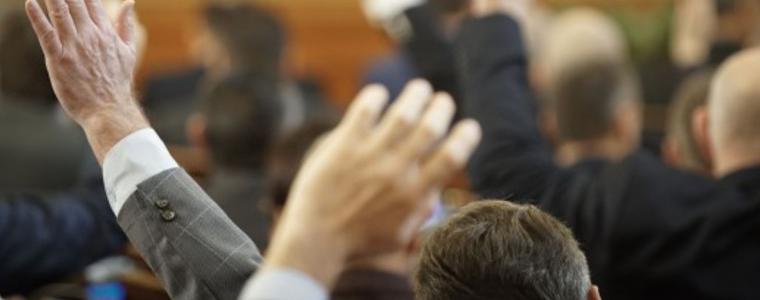 Очаква се депутатите да обсъдят промени в парламентарния правилник