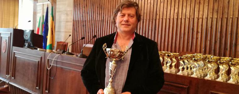 ПМГ „Иван Вазов” – комплексен първенец в общинския етап на уч.игри