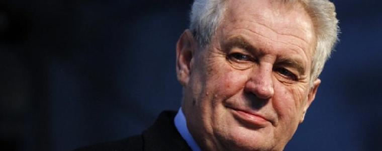 Президентът на Чехия призна, че в страната се е произвеждал „Новичок“