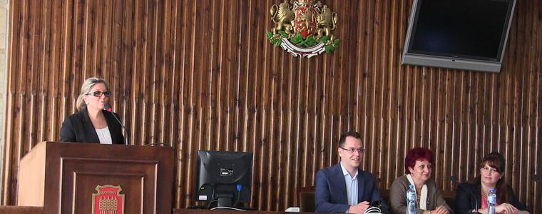 Учебници с изкуствен интелект ще генерират познания, съобразно заложбите на децата (ВИДЕО)