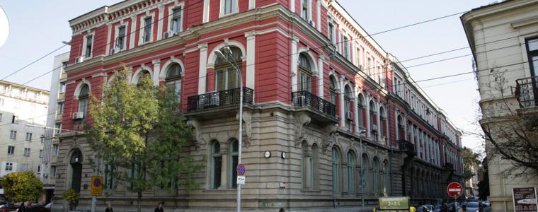 БДЖ продава централата си заради дългове