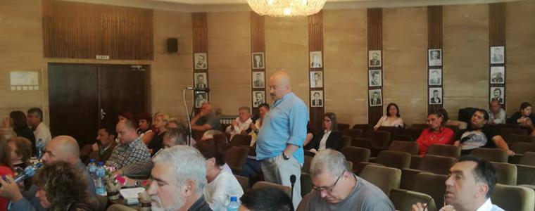 Николай Нейчев се надява утре докладната за сградата, която НЧ "Добрич 2017" иска за свой дом, да бъде приета