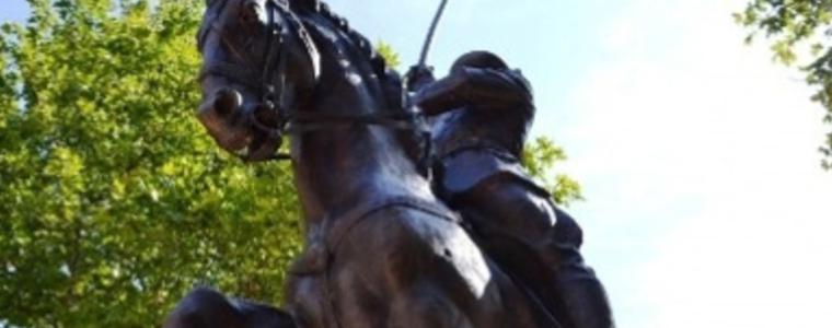 102 подписа в петицията за обявяването на Добрич за град на българската бойна  слава. Гласуването продължава